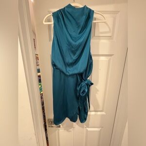Elegant Teal Dress with Side Bow